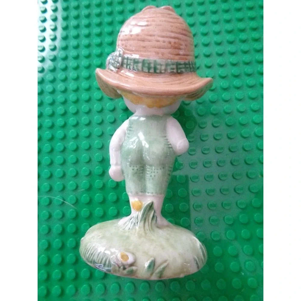 Beswick Joan Walsh Anglund Boy in Hat Figure